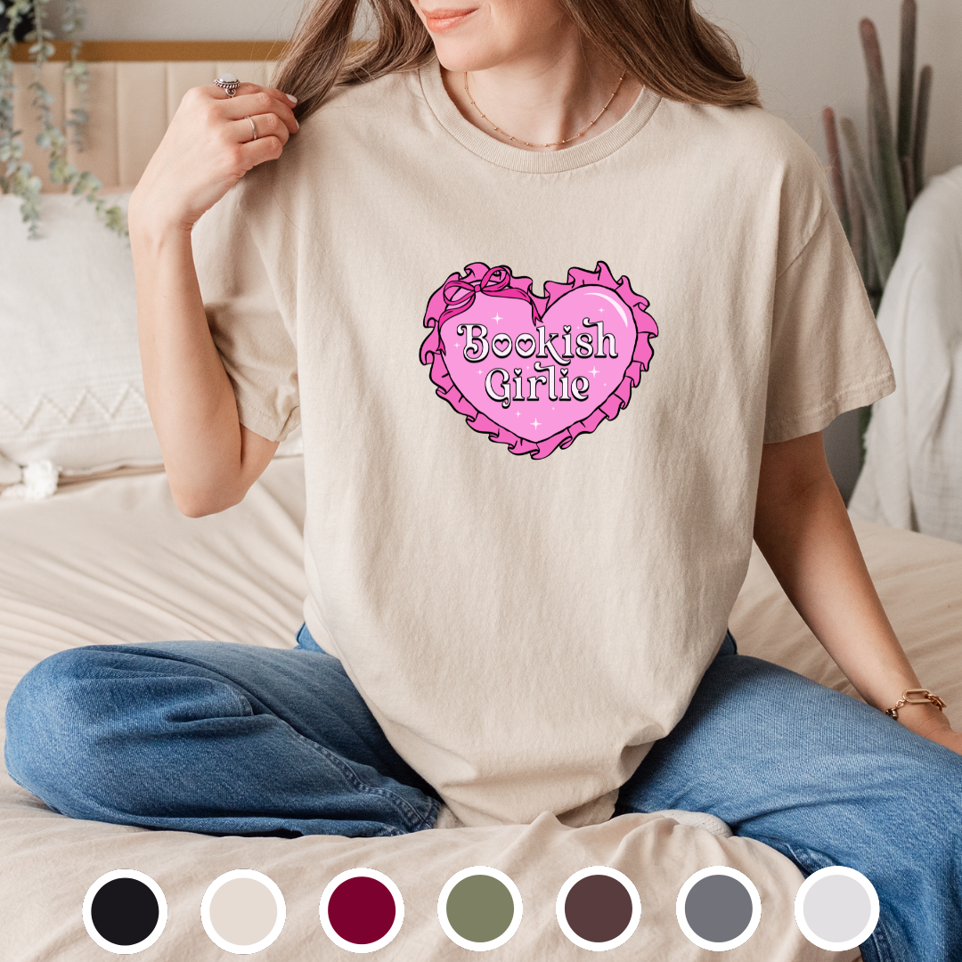 Bookish Girlie - Tee