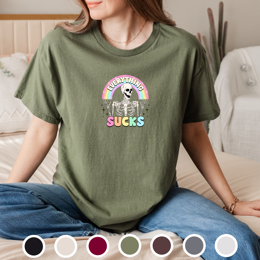 Everything Sucks BOHO - Tee