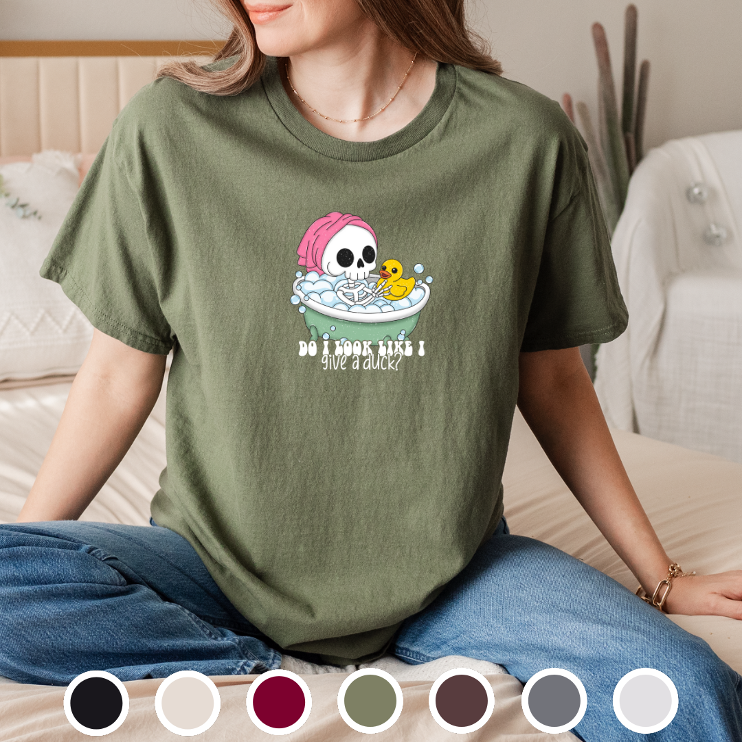 Do I Look Like I Give A Duck - Tee