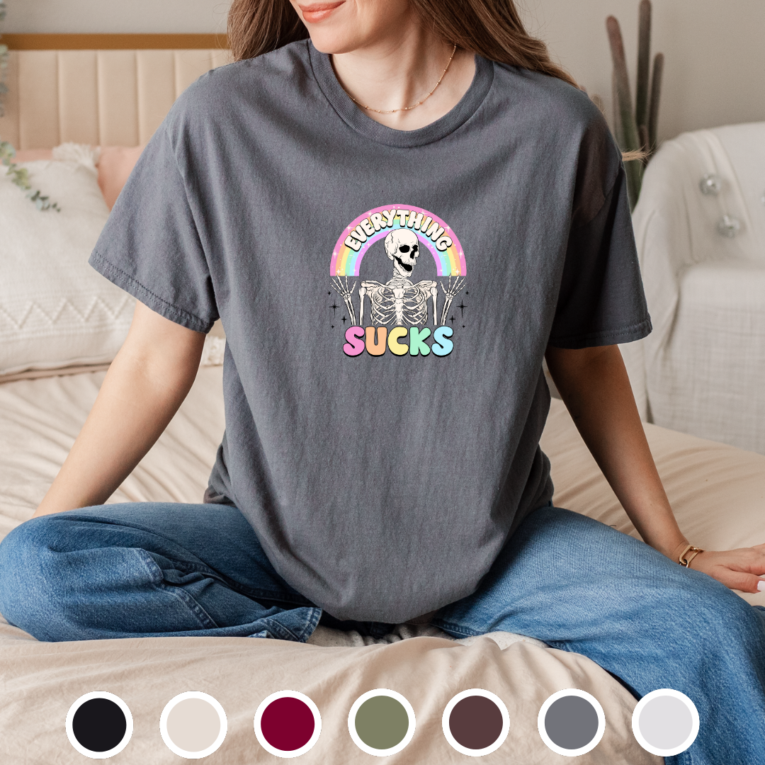 Everything Sucks BOHO - Tee